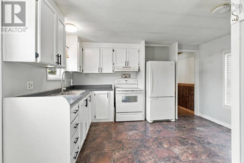 38 Elcona Avenue, Middle Sackville, photo 5