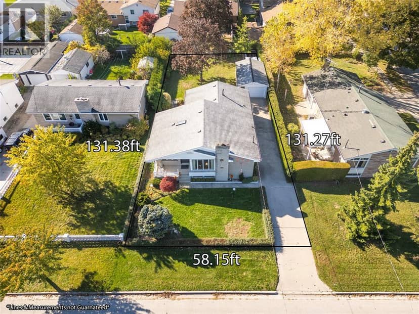 997 Hollands Avenue, Sarnia, photo 2