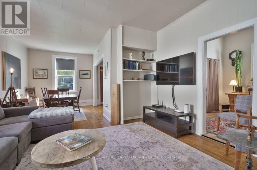 558 Elizabeth Street — photo 16 of 40