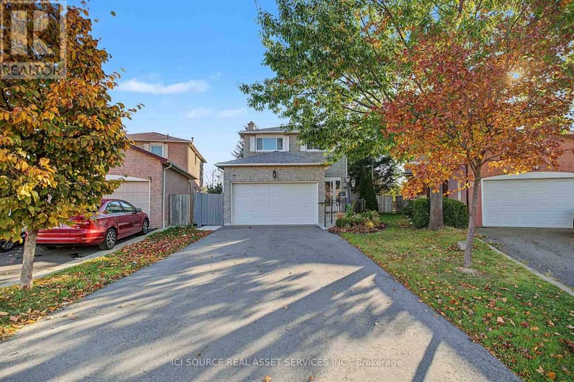 20 Kesteven Crescent — photo 2 of 40