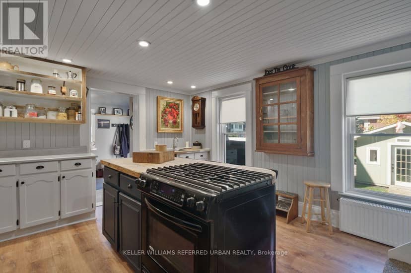 558 Elizabeth Street, Midland, photo 6
