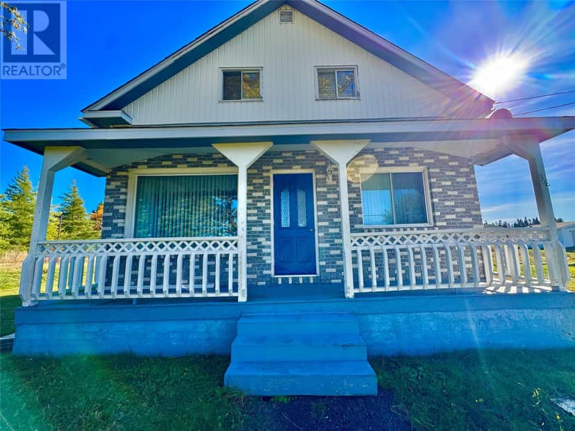 33 Main Street, Laurenceton
