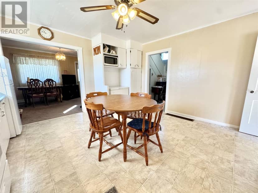 33 Main Street, Laurenceton, photo 7