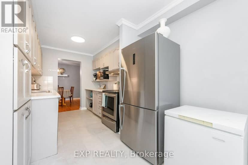 36 Meadowbreeze Drive — photo 19 of 40