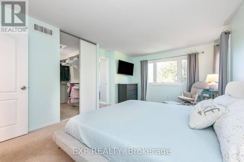 36 Meadowbreeze Drive — photo 23 of 40