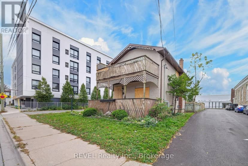 21 Pine Street S, Thorold, photo 3