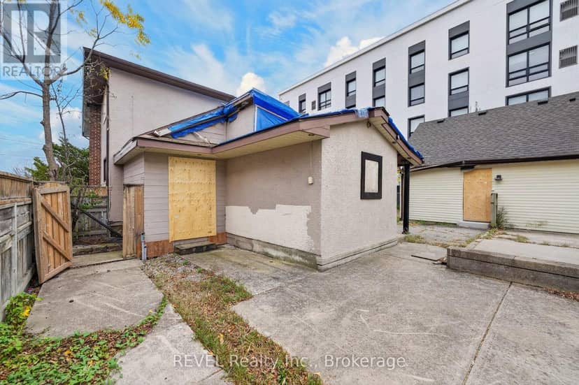 21 Pine Street S, Thorold, photo 8