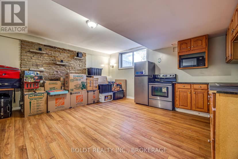 26 Leaside Drive — photo 18 of 36