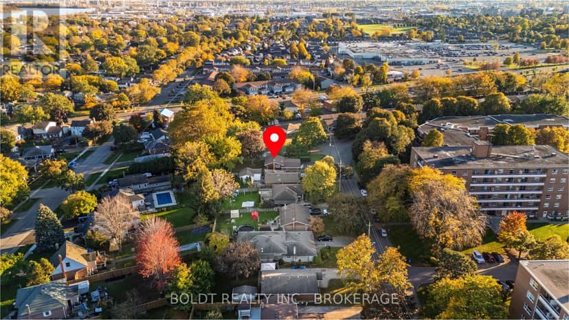 26 Leaside Drive — photo 35 of 36