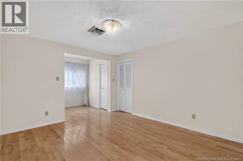 39 Kenwood Drive — photo 20 of 31