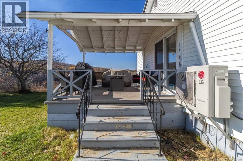 10 Clarence Hunter Lane — photo 6 of 40