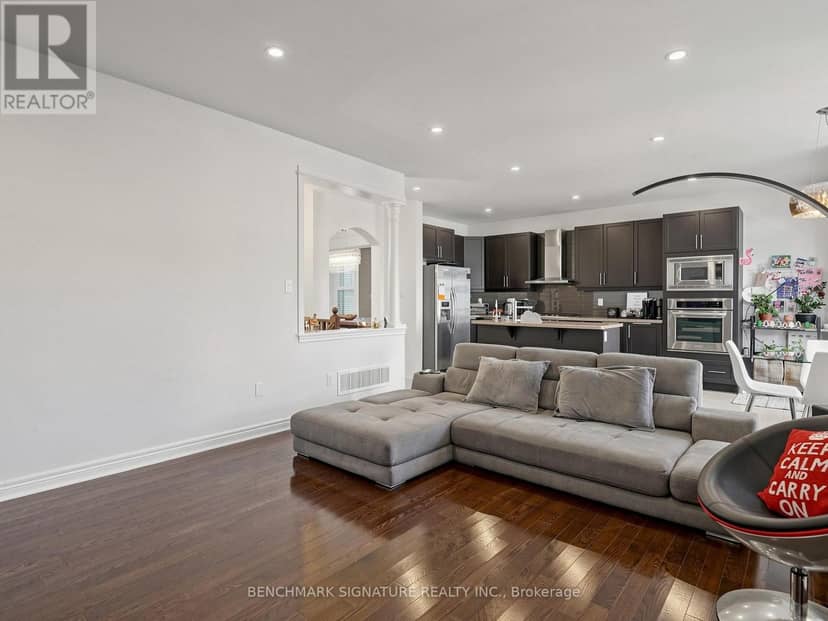 63 Yakefarm Boulevard, Whitchurch-Stouffville, photo 7