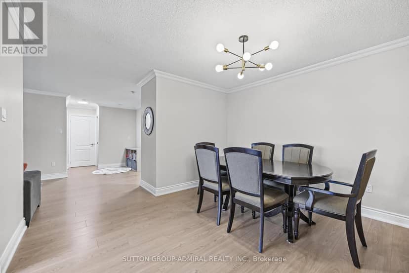 1209 - 7460 Bathurst Street — photo 18 of 29