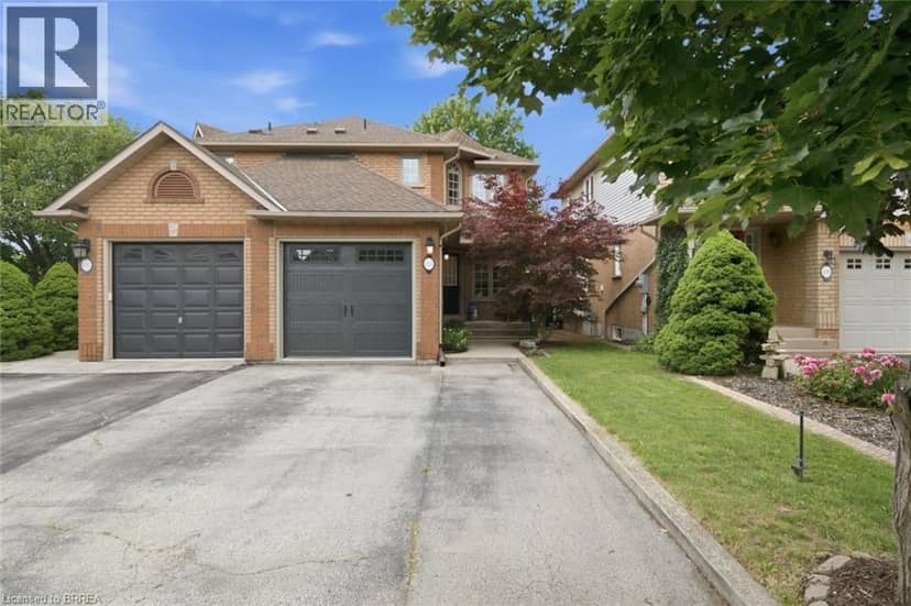 137 CHUDLEIGH Street — photo 3 of 40