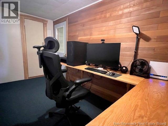 442 Adelaide Street — photo 15 of 24