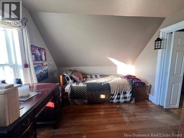 442 Adelaide Street — photo 21 of 24