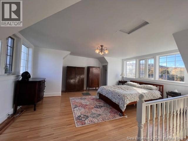 442 Adelaide Street — photo 20 of 24