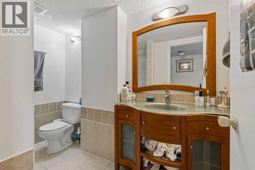 5128 Rundlehorn Drive NE — photo 13 of 35