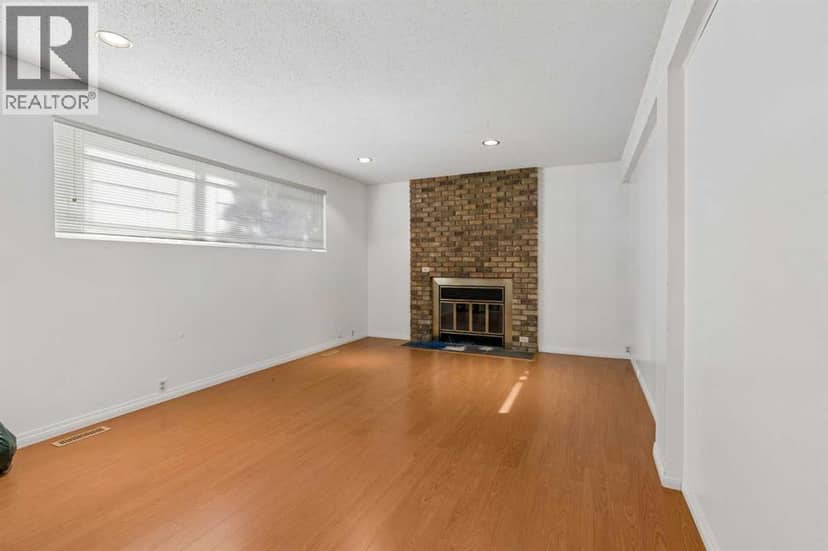 5128 Rundlehorn Drive NE — photo 20 of 35