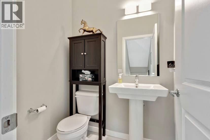 139 Copperstone Park SE — photo 9 of 40