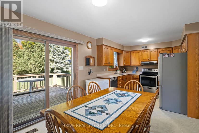 94 York Street — photo 11 of 39