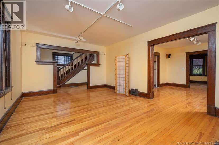 560 Charlotte Street, Fredericton, photo 6