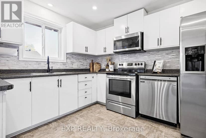 141 Napoleon Street — photo 14 of 40