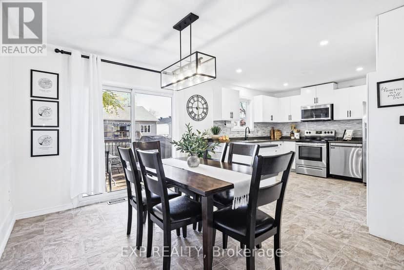 141 Napoleon Street — photo 19 of 40