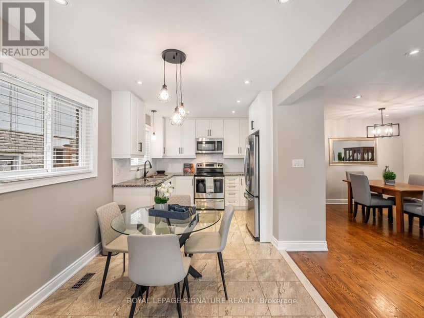 160 Holmcrest Trail, Toronto, photo 6