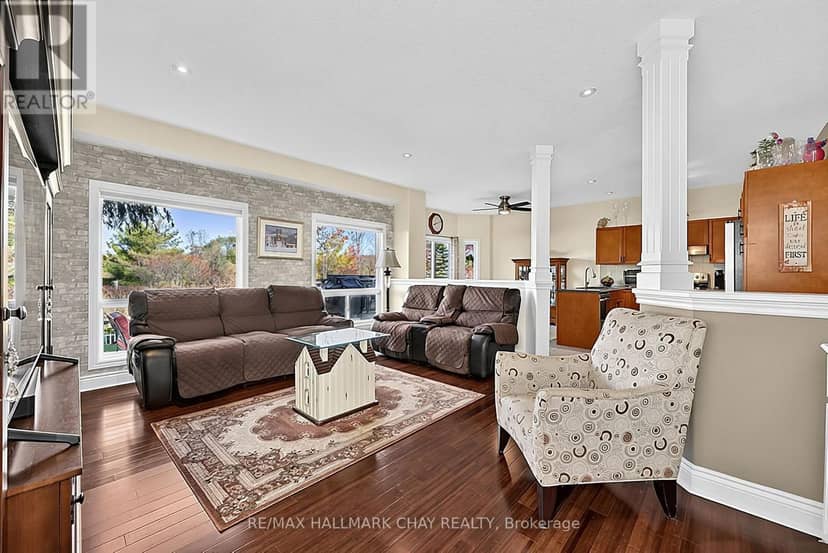2 Shephard Avenue — photo 14 of 40