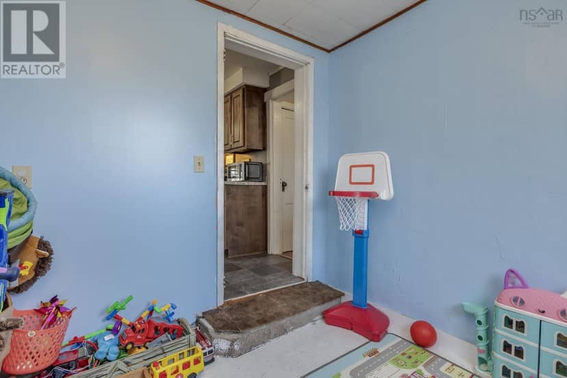 1278 Crisp Road — photo 10 of 40
