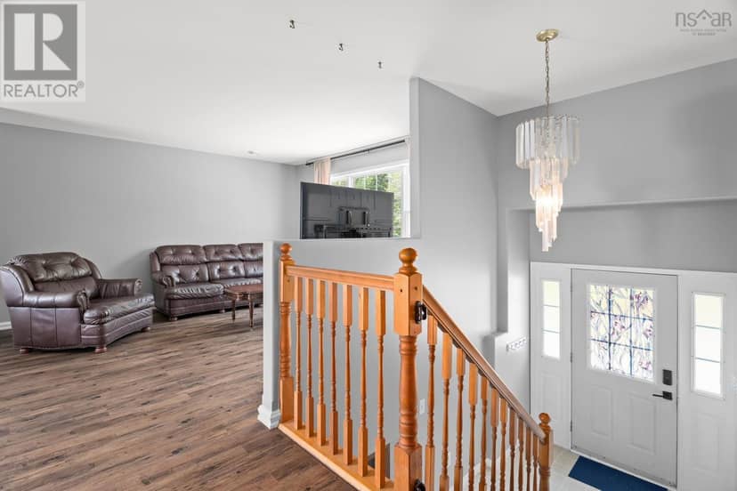 359 Myra Road — photo 16 of 40