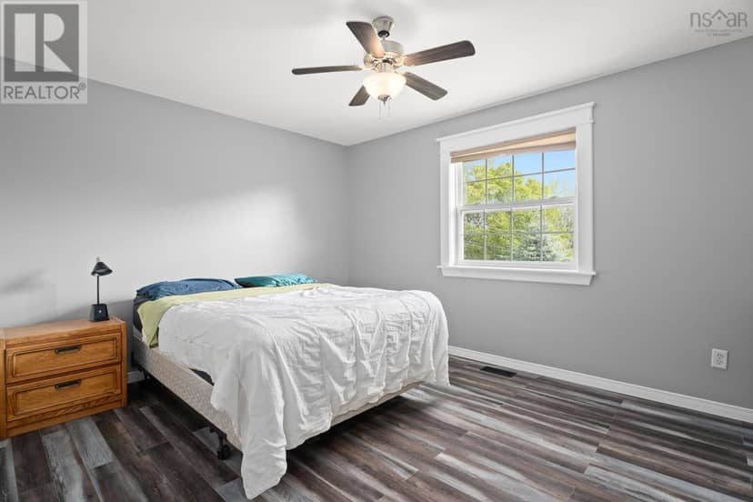 359 Myra Road — photo 17 of 40