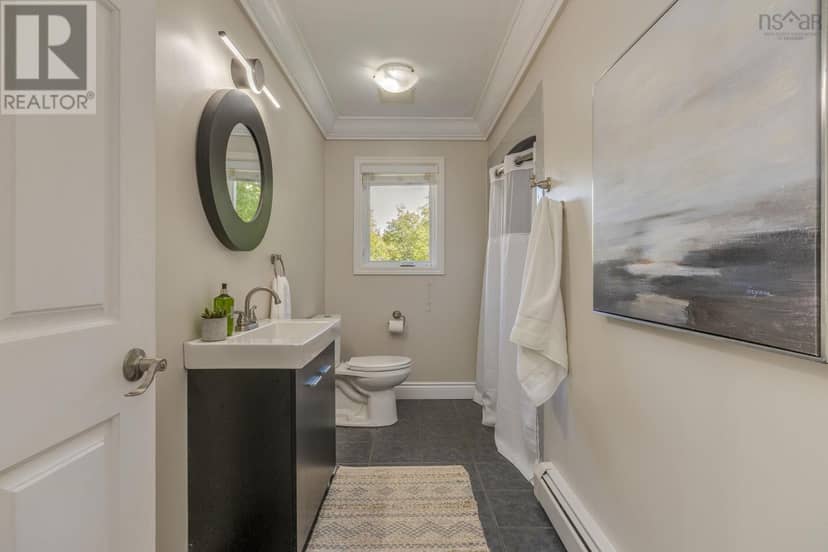 103 Norman Boulevard — photo 18 of 40