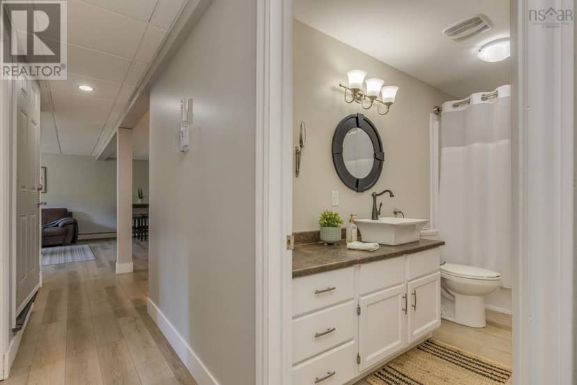 103 Norman Boulevard — photo 36 of 40