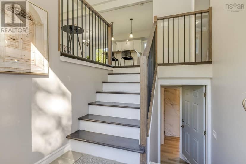 103 Norman Boulevard — photo 25 of 40
