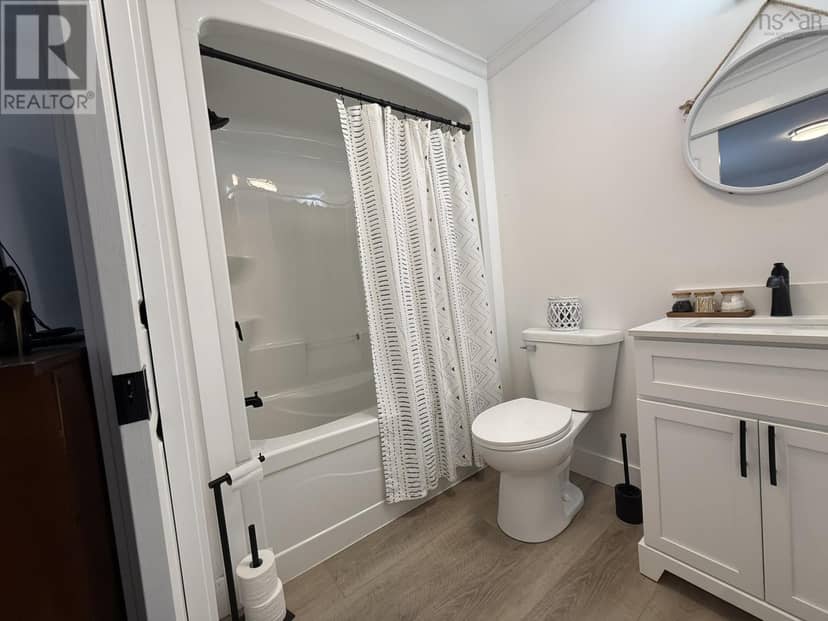 4 MATHESON Drive — photo 19 of 34