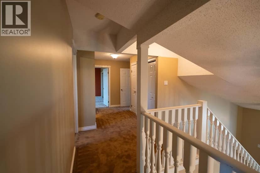 10109 89 Street — photo 16 of 40