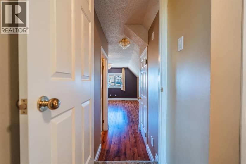 10109 89 Street — photo 26 of 40