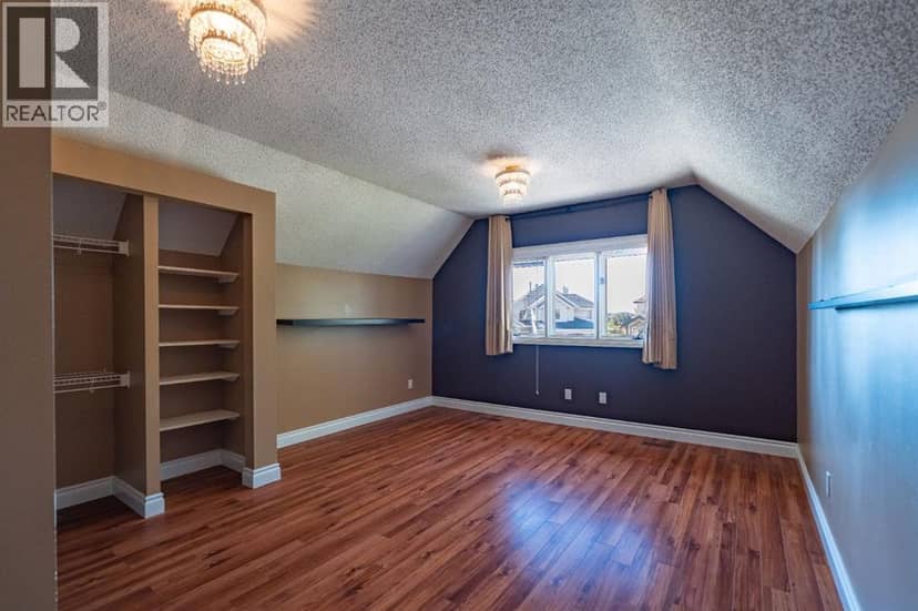 10109 89 Street — photo 28 of 40