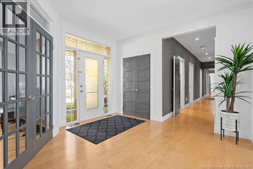 18 Country Club Road, Riverview, photo 4