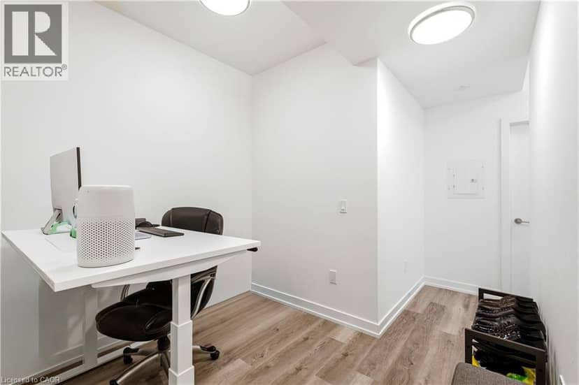 5 WELLINGTON Street S Unit# 1011 — photo 4 of 40