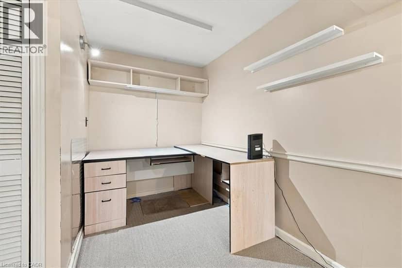 2197 PEMBROKE Court — photo 37 of 40