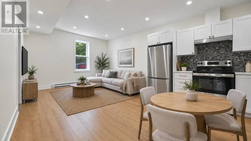 58 Charlton Street — photo 5 of 22