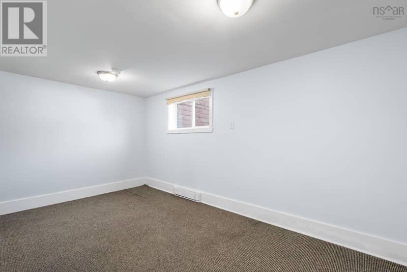 149 Glenwood Drive — photo 12 of 36