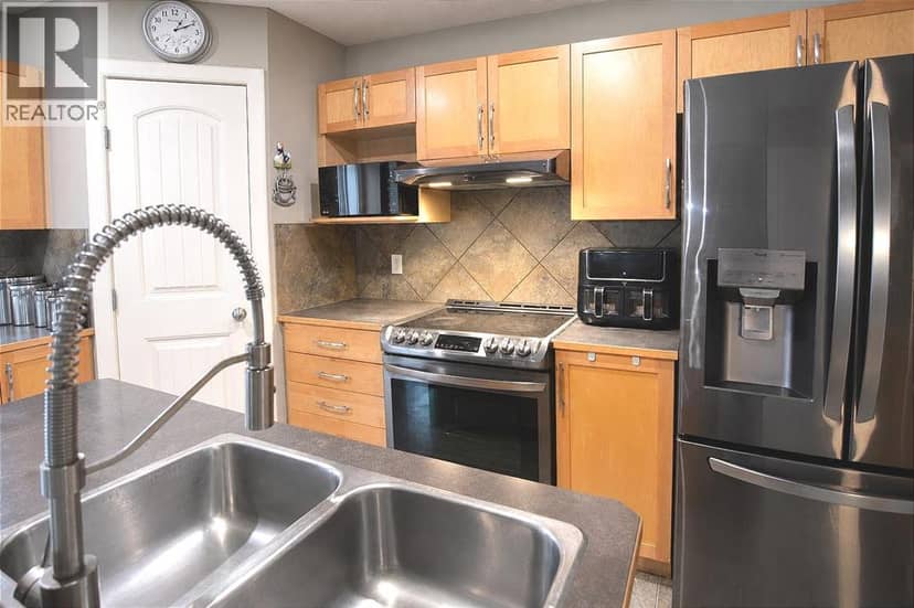 56 Taralake Park NE — photo 11 of 40