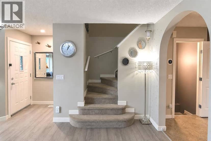 56 Taralake Park NE, Calgary, photo 3
