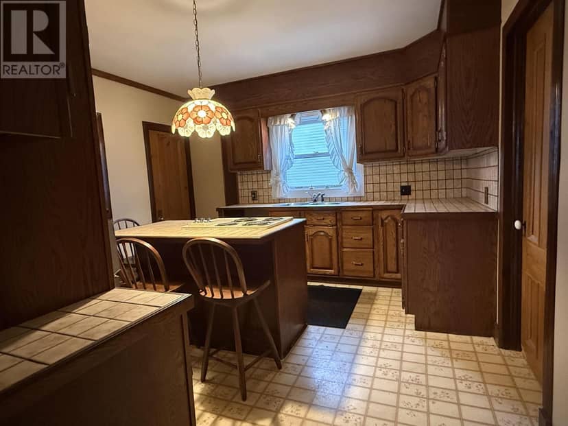 224 Elm Street — photo 12 of 40