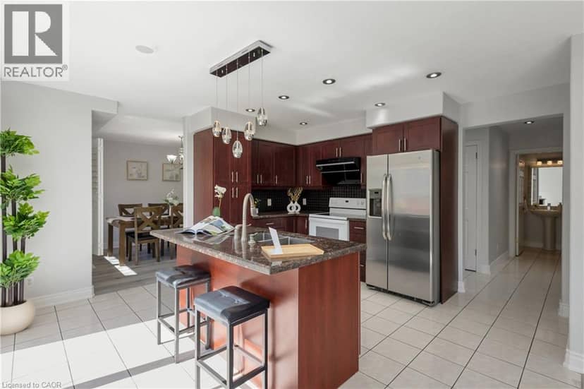 723 CHESAPEAKE Drive — photo 15 of 39