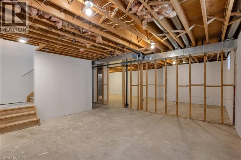 723 CHESAPEAKE Drive — photo 35 of 39